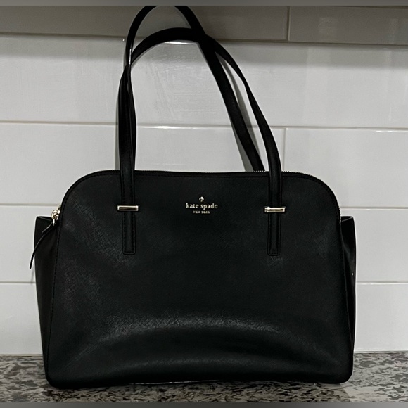 kate spade Handbags - KATE SPADE Cedar Street Elissa Shoulder Bag